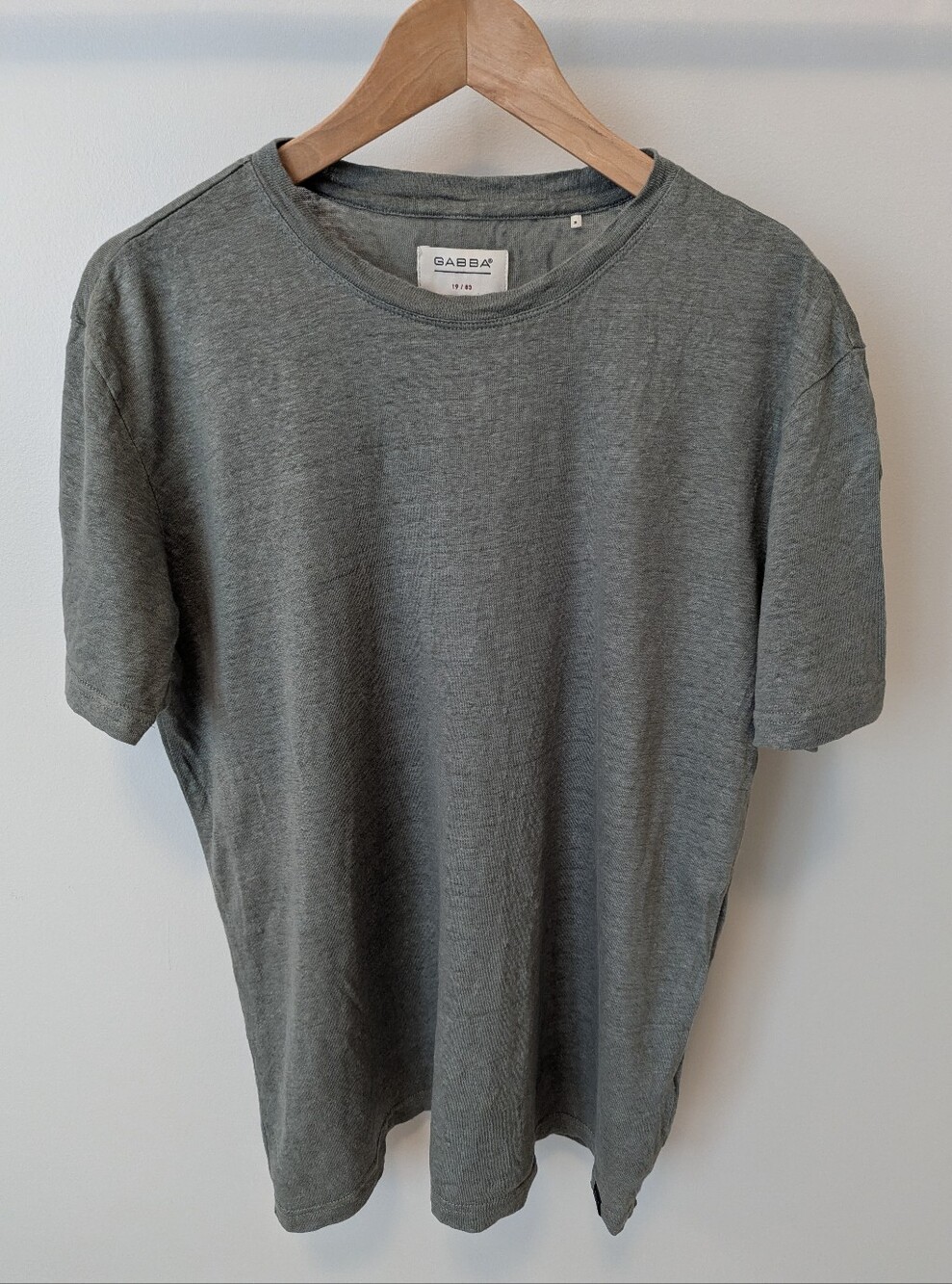 100% Linen Men's Crewneck T-Shirt in Olive Gray
